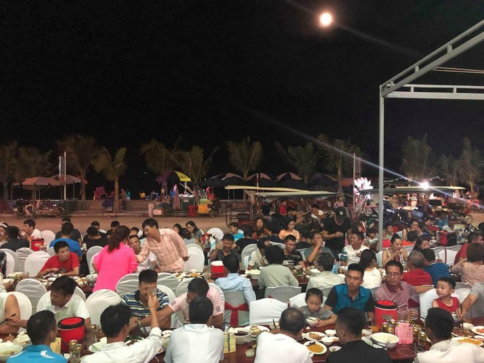 Khach San Bien Xanh, Bien Hai Tien Thanh Hóa Exteriör bild